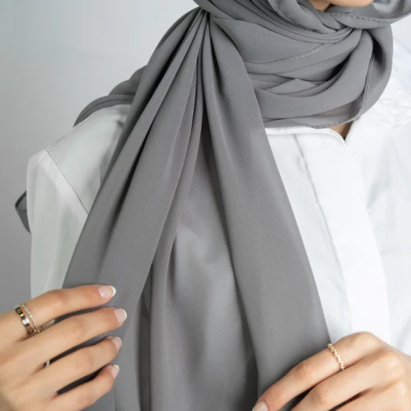 ⁦حجاب شيفون سادة⁩ - الصورة ⁦4⁩