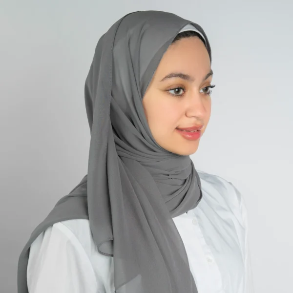 ⁦حجاب شيفون سادة⁩ - الصورة ⁦2⁩