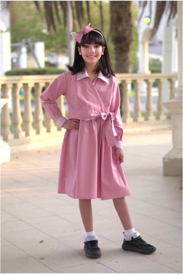 ⁦مريول مدرسة للمرحلة الابتدائية⁩ - الصورة ⁦2⁩